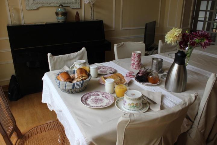 Bed and Breakfast Au Fil de l'Aulne Châteauneuf-du-Faou Exterior foto